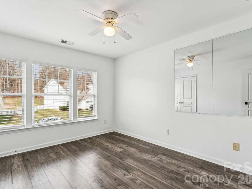 1532 Bitter Creek Drive, Charlotte, NC 28214.  MLS# CAR4344250, YatesRealty ID 12343. 