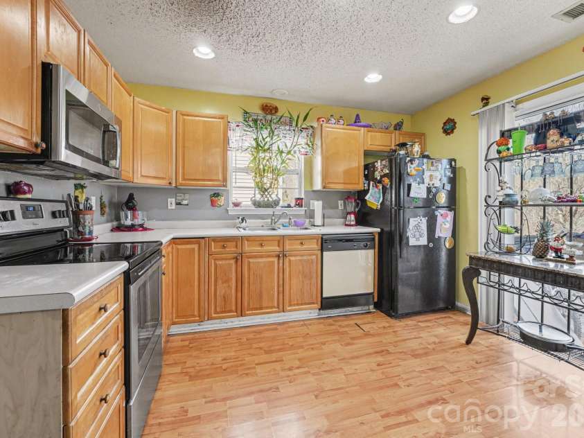 758 Mountainwater Drive, Charlotte, NC 28262.  MLS# CAR4347468, YatesRealty ID 12345. 