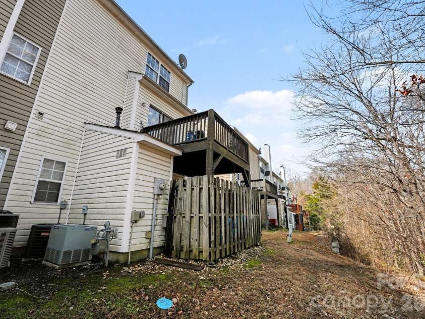 758 Mountainwater Drive, Charlotte, NC 28262.  MLS# CAR4347468, YatesRealty ID 12345. 