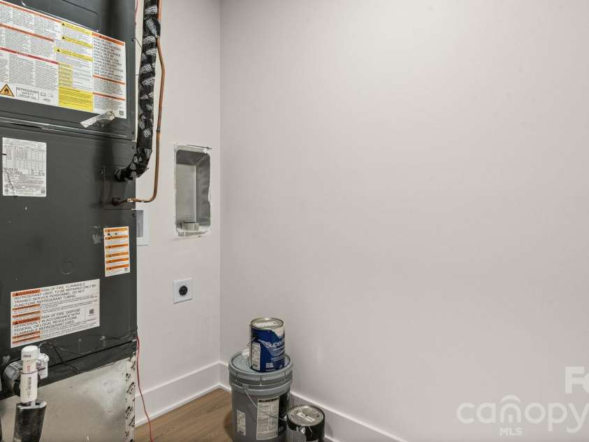 4817 Ridgeley Drive, Charlotte, NC 28208.  MLS# CAR4364821, YatesRealty ID 12346. 