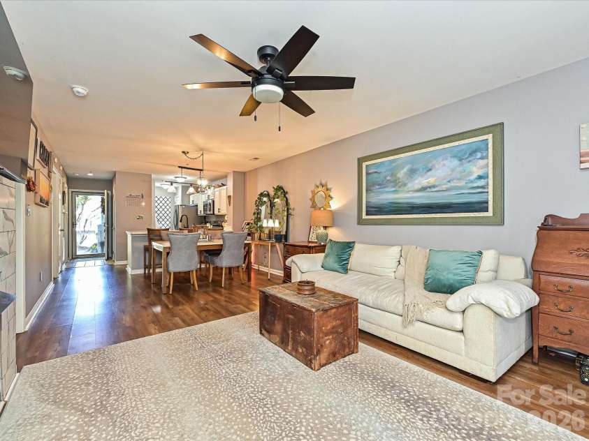 17528 Tuscany Lane, Cornelius, NC 28031.  MLS# CAR4367048, YatesRealty ID 12347. 