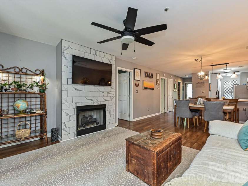 17528 Tuscany Lane, Cornelius, NC 28031.  MLS# CAR4367048, YatesRealty ID 12347. 