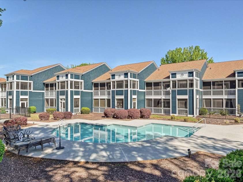 17528 Tuscany Lane, Cornelius, NC 28031.  MLS# CAR4367048, YatesRealty ID 12347. 