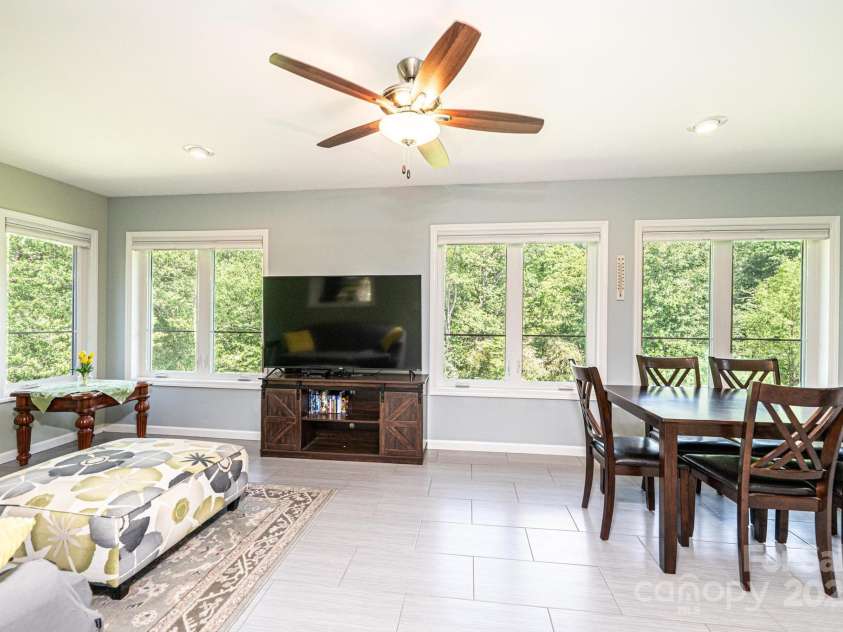 3520 4th Street Boulevard, Hickory, NC 28601.  MLS# CAR4255577, YatesRealty ID 12347. Sunroom & Dining