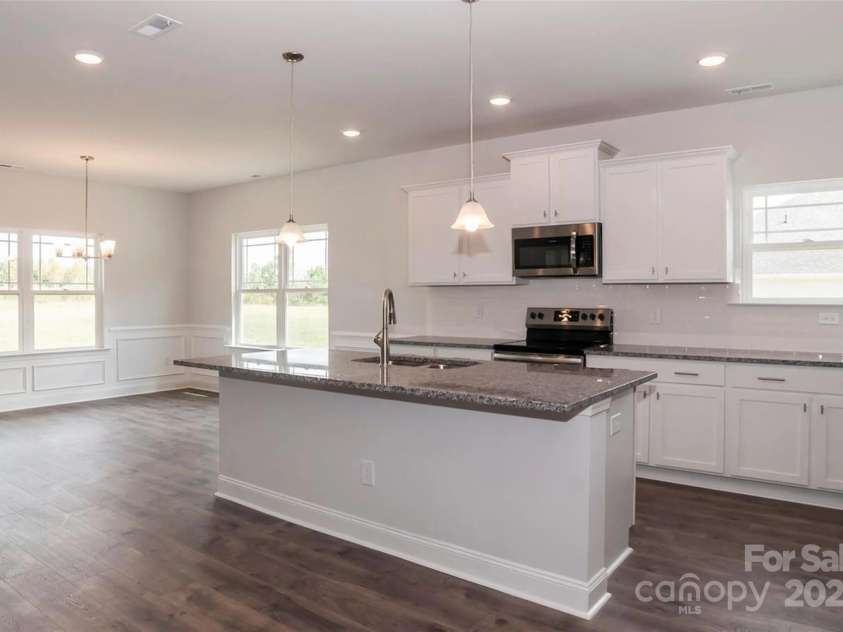 184 Swann Road, Statesville, NC 28625.  MLS# CAR4244642, YatesRealty ID 12348. 