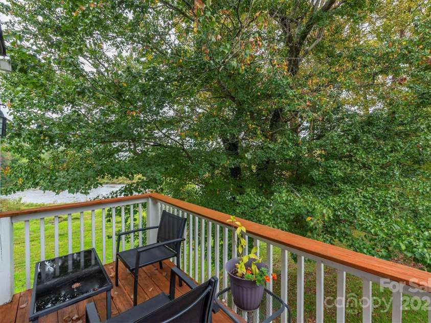 3755 Broad Street, Clyde, NC 28721.  MLS# CAR4308852, YatesRealty ID 12348. 