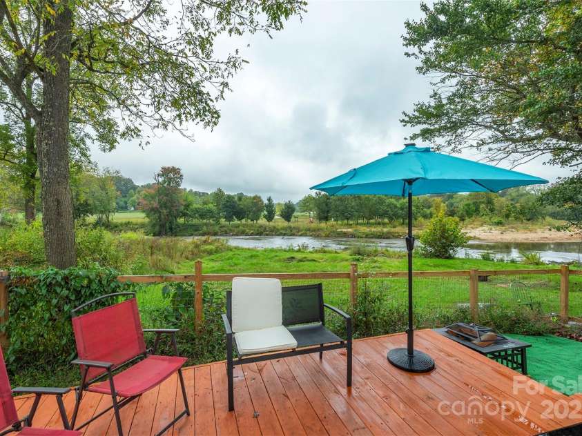 3755 Broad Street, Clyde, NC 28721.  MLS# CAR4308852, YatesRealty ID 12348. 