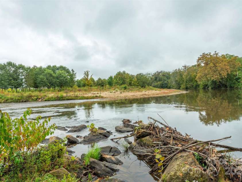 3755 Broad Street, Clyde, NC 28721.  MLS# CAR4308852, YatesRealty ID 12348. 