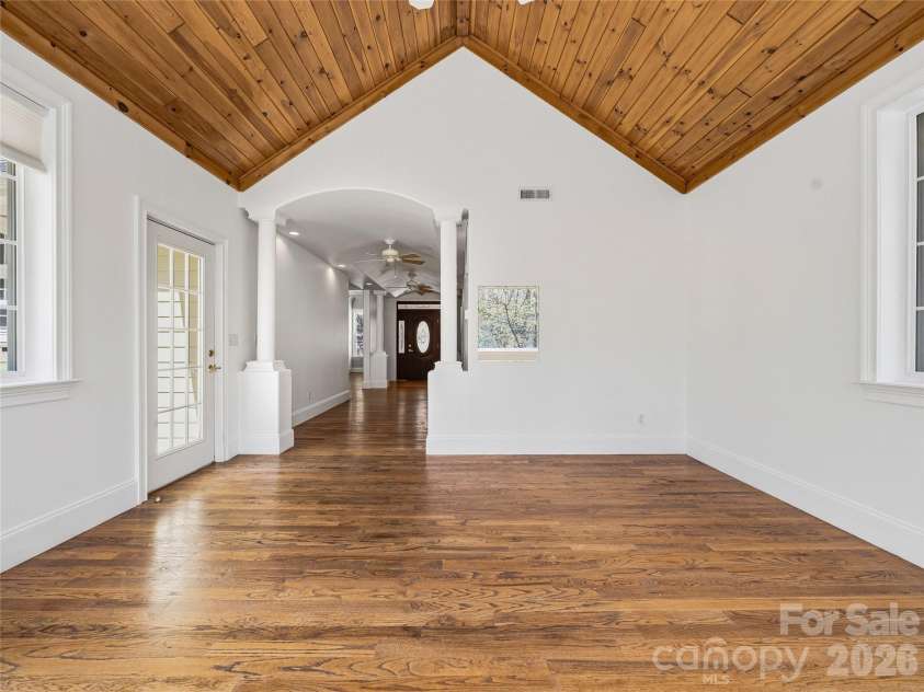 196 Blackbird Lane, Tryon, NC 28782.  MLS# CAR4366022, YatesRealty ID 12349. 