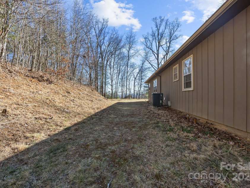 42 Celebration Place, Asheville, NC 28806.  MLS# CAR4227140, YatesRealty ID 1235. 