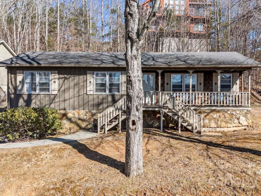 42 Celebration Place, Asheville, NC 28806.  MLS# CAR4227140, YatesRealty ID 1235. 