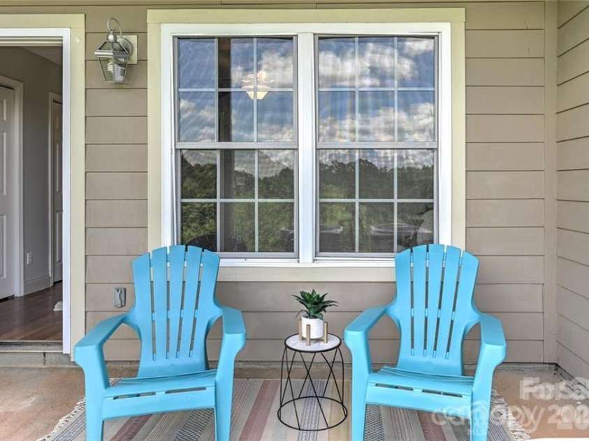 29 Rotunda Circle, Asheville, NC 28806.  MLS# CAR4313720, YatesRealty ID 12350. Lower Level Patio