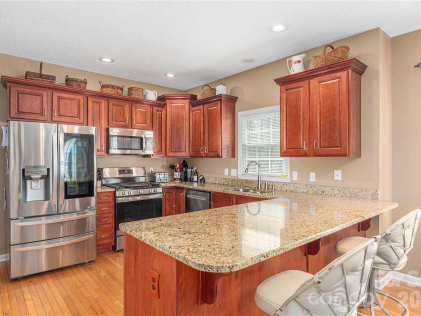42 Cranberry Bog Court, Fletcher, NC 28732.  MLS# CAR4367619, YatesRealty ID 12351. Kitchen area