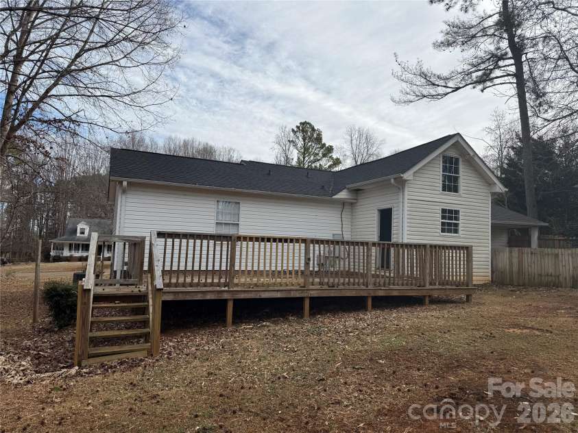 309 Mel Lane, Crouse, NC 28033.  MLS# CAR4345443, YatesRealty ID 12352. 
