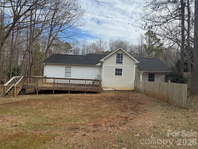 309 Mel Lane, Crouse, NC 28033.  MLS# CAR4345443, YatesRealty ID 12352. 