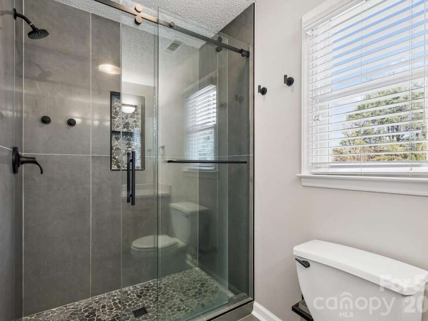 125 Equestrian Drive, Mooresville, NC 28115.  MLS# CAR4358996, YatesRealty ID 12353. Primary