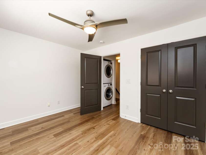 1348 Green Oaks Lane, Charlotte, NC 28205.  MLS# CAR4257035, YatesRealty ID 12353. Bedroom 2