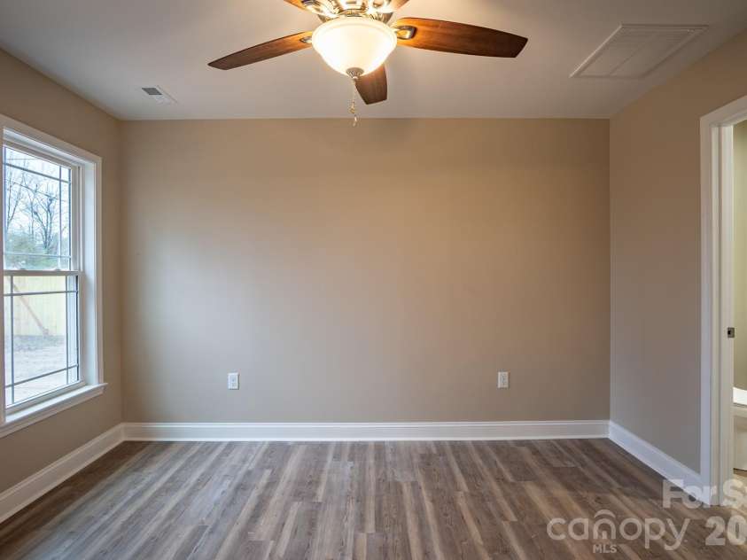 1818 Maple Lane, Lincolnton, NC 28092.  MLS# CAR4320361, YatesRealty ID 12355. 