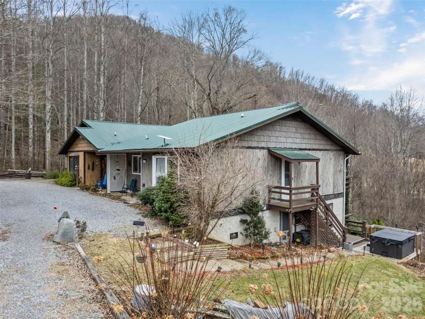 102 Sanctuary Road, Maggie Valley, NC 28751.  MLS# CAR4349147, YatesRealty ID 12356. 