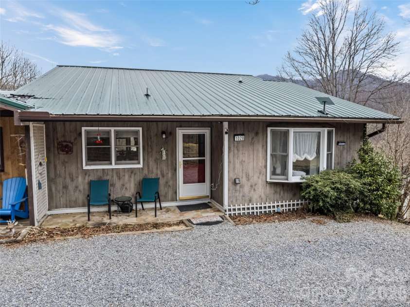 102 Sanctuary Road, Maggie Valley, NC 28751.  MLS# CAR4349147, YatesRealty ID 12356. 
