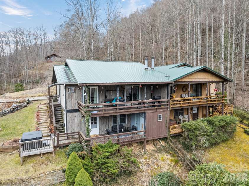 102 Sanctuary Road, Maggie Valley, NC 28751.  MLS# CAR4349147, YatesRealty ID 12356. 