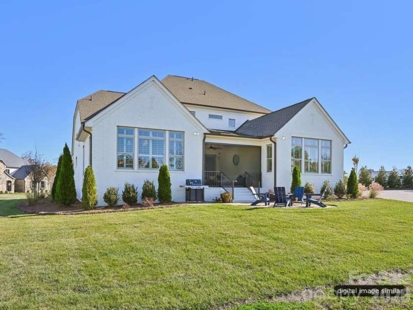 3137 Country Club Drive, Charlotte, NC 28205.  MLS# CAR4365199, YatesRealty ID 12358. Backyard Elevation