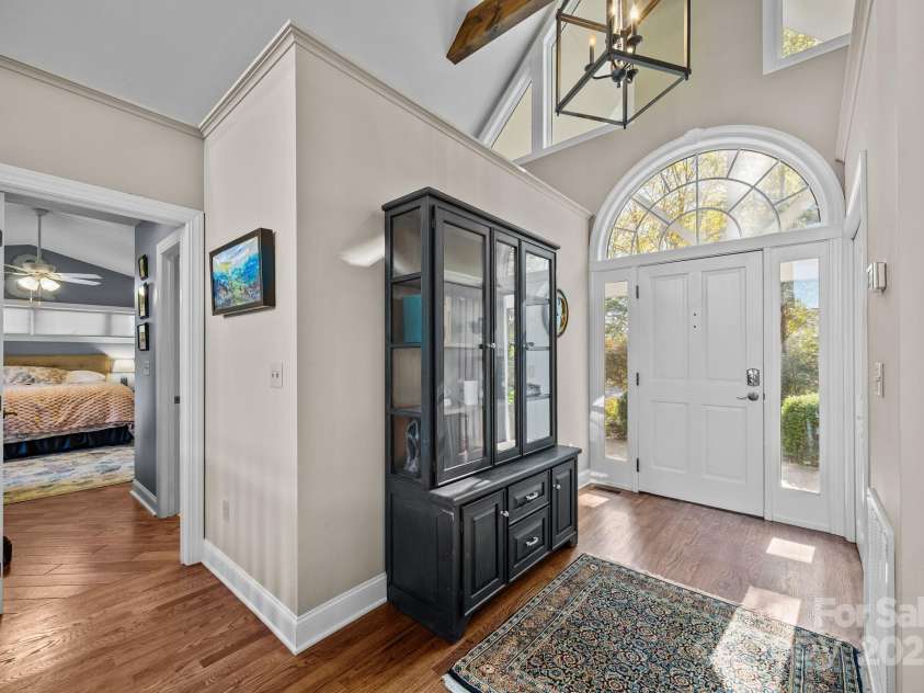 69 Blowing Ridge Lane, Sylva, NC 28779.  MLS# CAR4313190, YatesRealty ID 1236. 