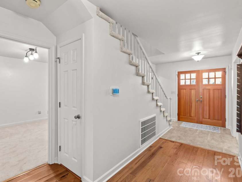 1121 Juniper Street, Salisbury, NC 28146.  MLS# CAR4368031, YatesRealty ID 12360. 