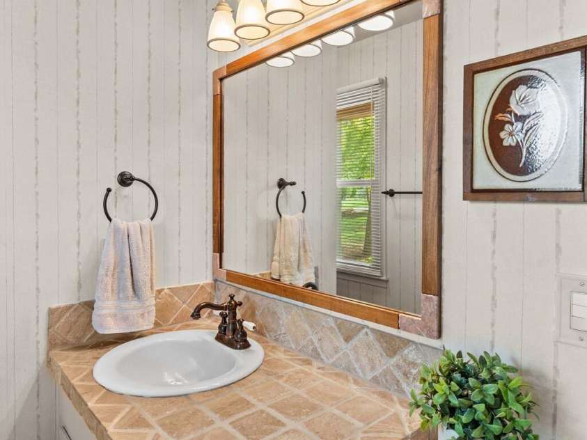 1121 Juniper Street, Salisbury, NC 28146.  MLS# CAR4368031, YatesRealty ID 12360. 