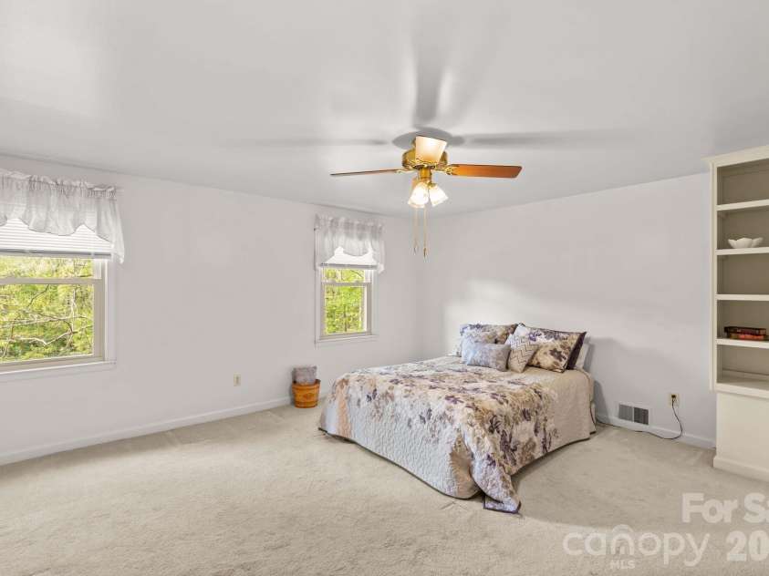 1121 Juniper Street, Salisbury, NC 28146.  MLS# CAR4368031, YatesRealty ID 12360. 