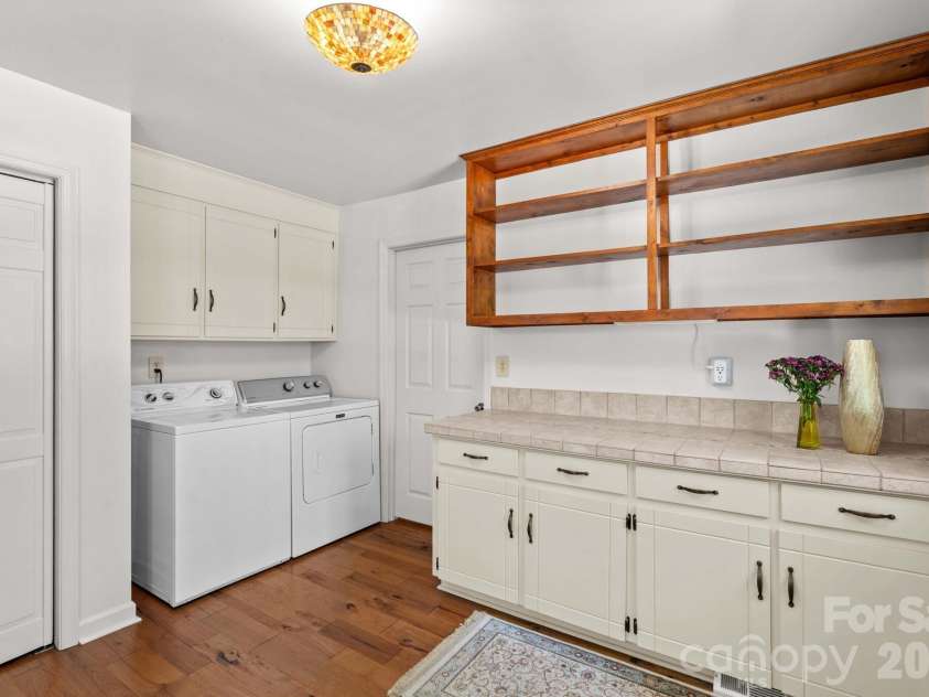 1121 Juniper Street, Salisbury, NC 28146.  MLS# CAR4368031, YatesRealty ID 12360. 