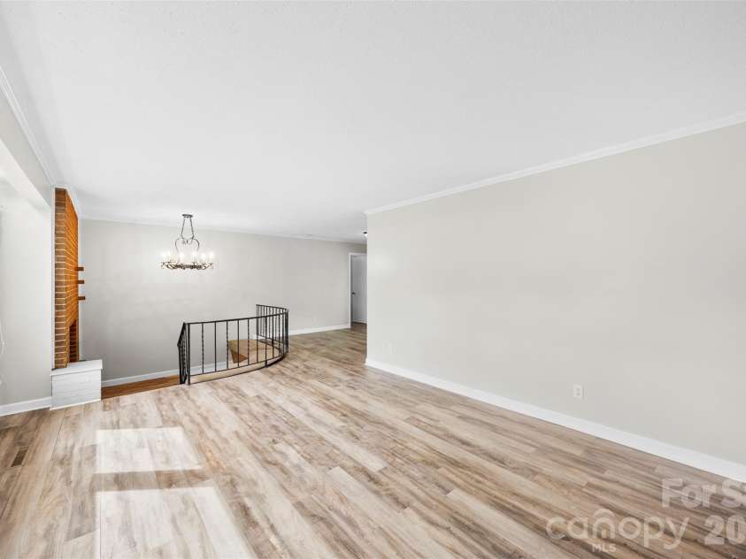 302 Suburban Avenue, Kannapolis, NC 28083.  MLS# CAR4366682, YatesRealty ID 12362. 