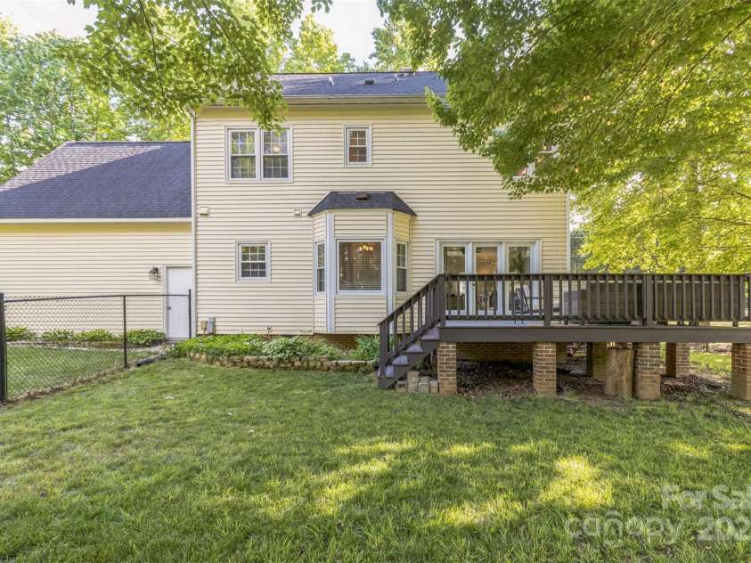 540 Juniper Avenue, Wake Forest, NC 27587.  MLS# CAR4258203, YatesRealty ID 12362. 