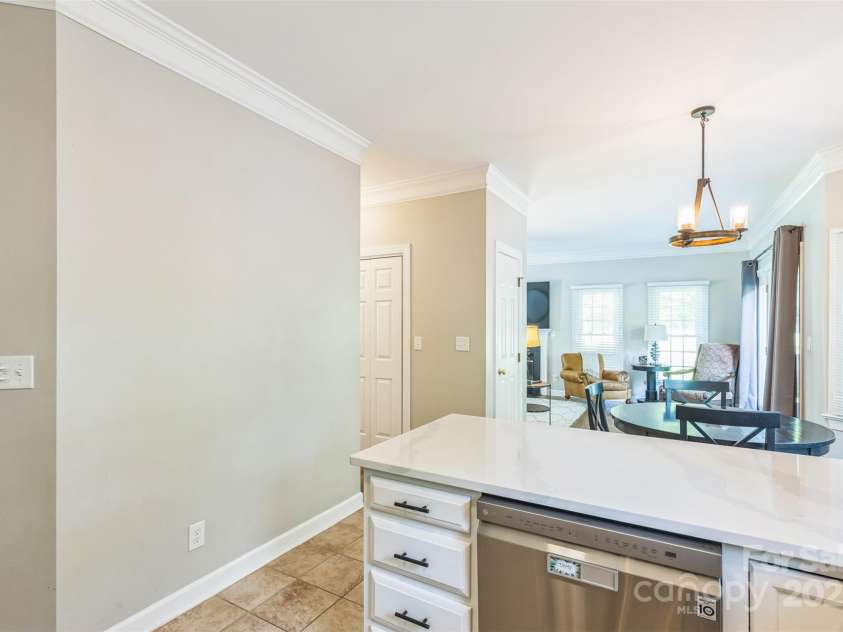 540 Juniper Avenue, Wake Forest, NC 27587.  MLS# CAR4258203, YatesRealty ID 12362. 