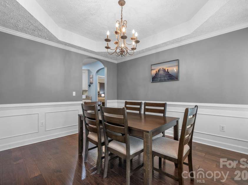 4525 18th Street Lane, Hickory, NC 28601.  MLS# CAR4366352, YatesRealty ID 12363. Dining Room
