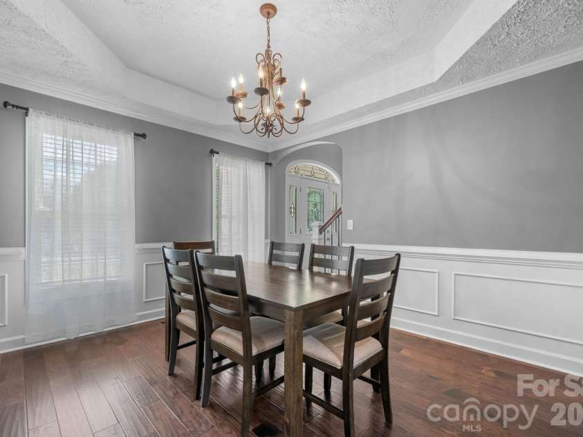4525 18th Street Lane, Hickory, NC 28601.  MLS# CAR4366352, YatesRealty ID 12363. Dining Room