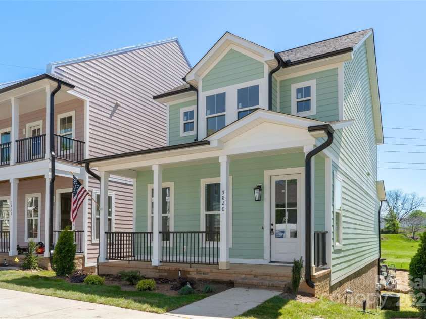 5820 Pittmon Lane, Kannapolis, NC 28081.  MLS# CAR4256365, YatesRealty ID 12365. 