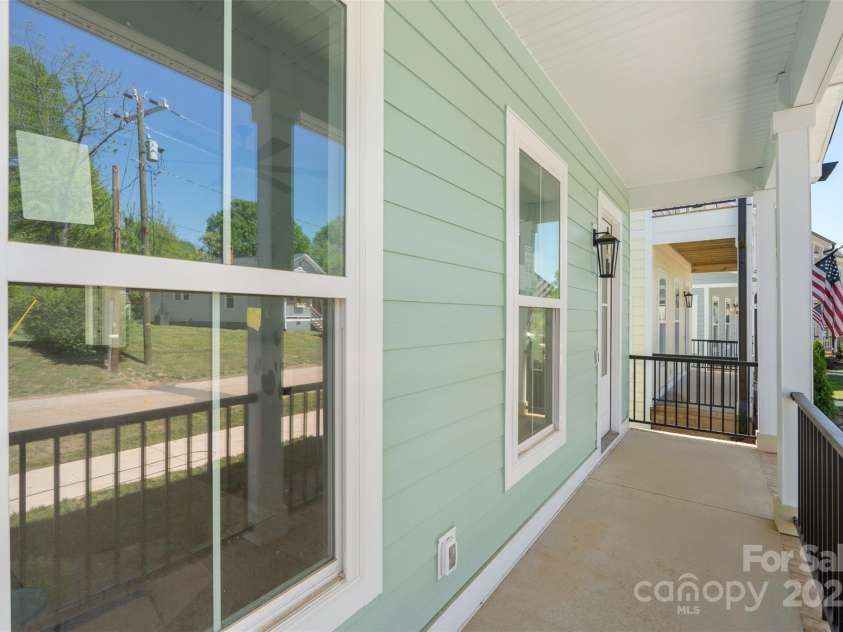 5820 Pittmon Lane, Kannapolis, NC 28081.  MLS# CAR4256365, YatesRealty ID 12365. 