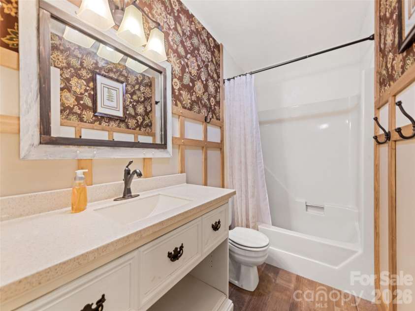 662 Locust Drive, Maggie Valley, NC 28751.  MLS# CAR4366981, YatesRealty ID 12366. 