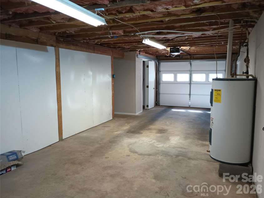 662 Locust Drive, Maggie Valley, NC 28751.  MLS# CAR4366981, YatesRealty ID 12366. 
