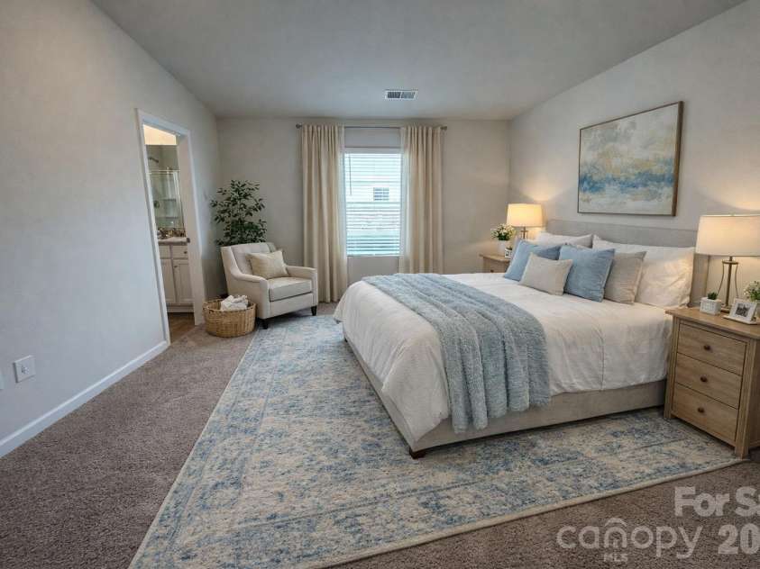 1216 Nia Road, Charlotte, NC 28215.  MLS# CAR4387112, YatesRealty ID 12367. 