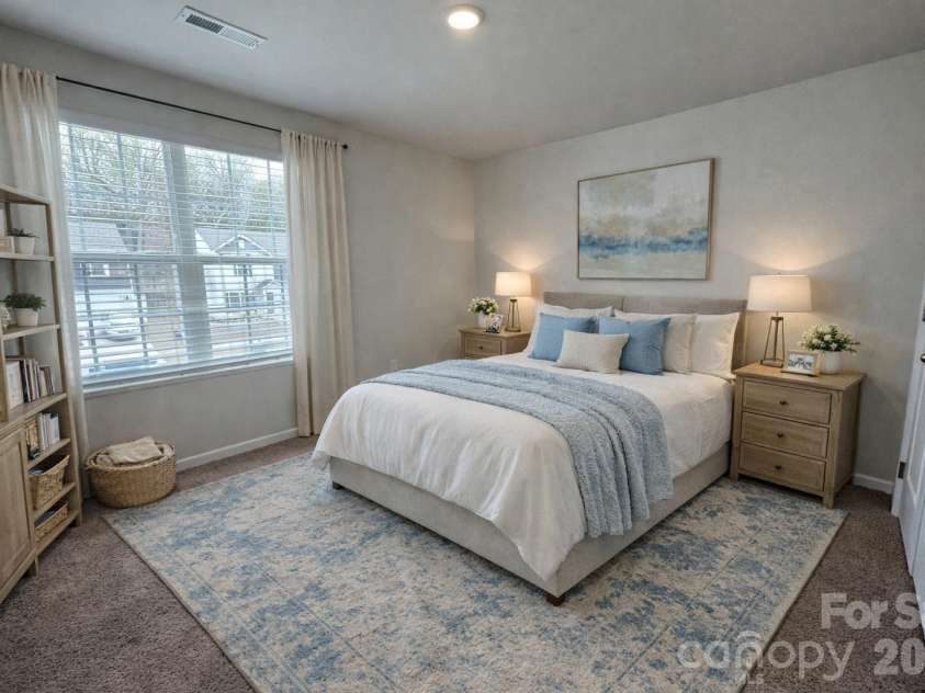 1216 Nia Road, Charlotte, NC 28215.  MLS# CAR4387112, YatesRealty ID 12367. 