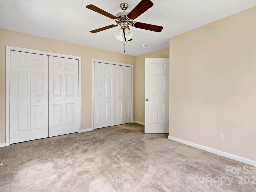 8 Cherry Laurel Lane, Swannanoa, NC 28778.  MLS# CAR4254009, YatesRealty ID 12369. Bedroom