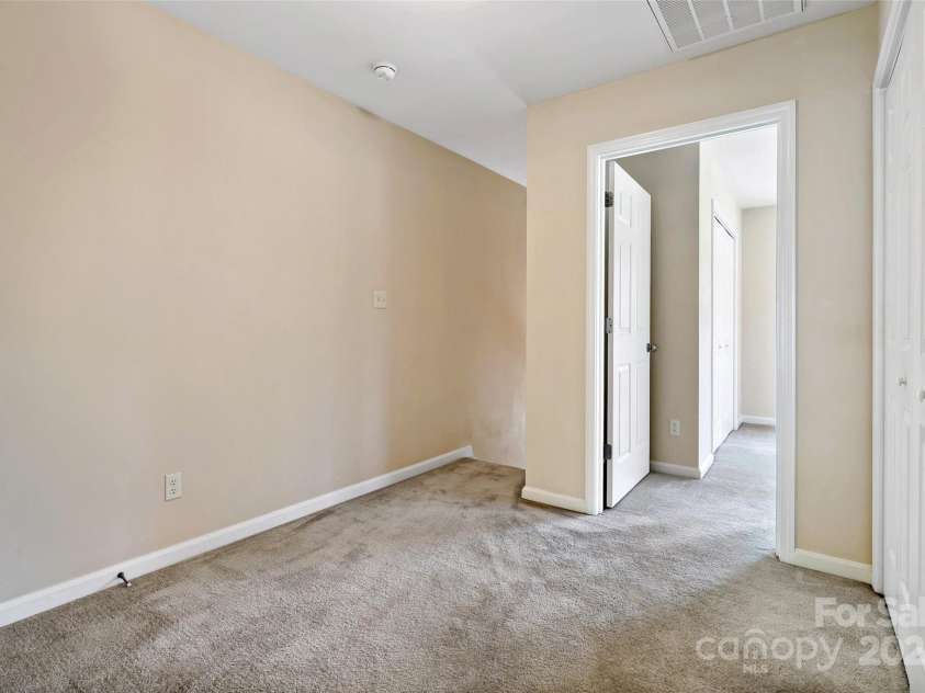8 Cherry Laurel Lane, Swannanoa, NC 28778.  MLS# CAR4254009, YatesRealty ID 12369. Hall area