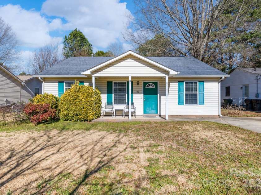142 Westerwood Drive, Rock Hill, SC 29732.  MLS# CAR4226593, YatesRealty ID 1237. 