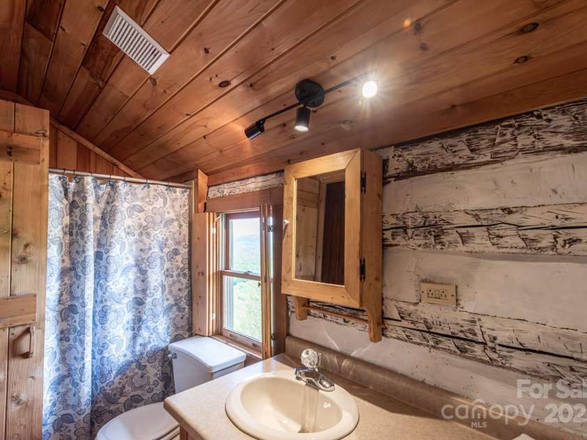 1303 Homestead Road, Todd, NC 28684.  MLS# CAR4257419, YatesRealty ID 12370. Second level bath