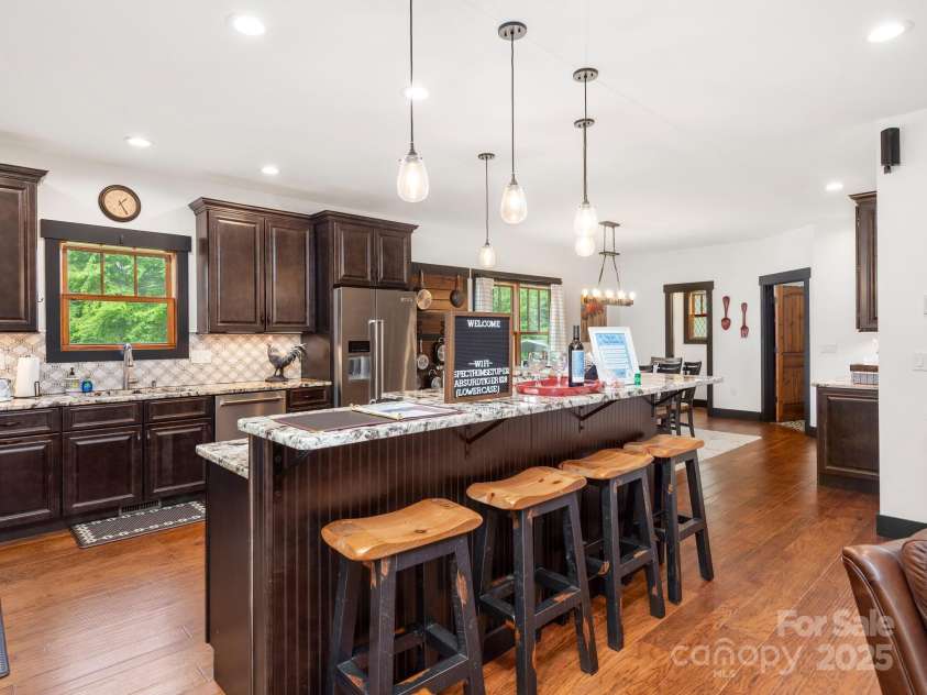 3 Martin Valley Road, Swannanoa, NC 28778.  MLS# CAR4253050, YatesRealty ID 12372. 