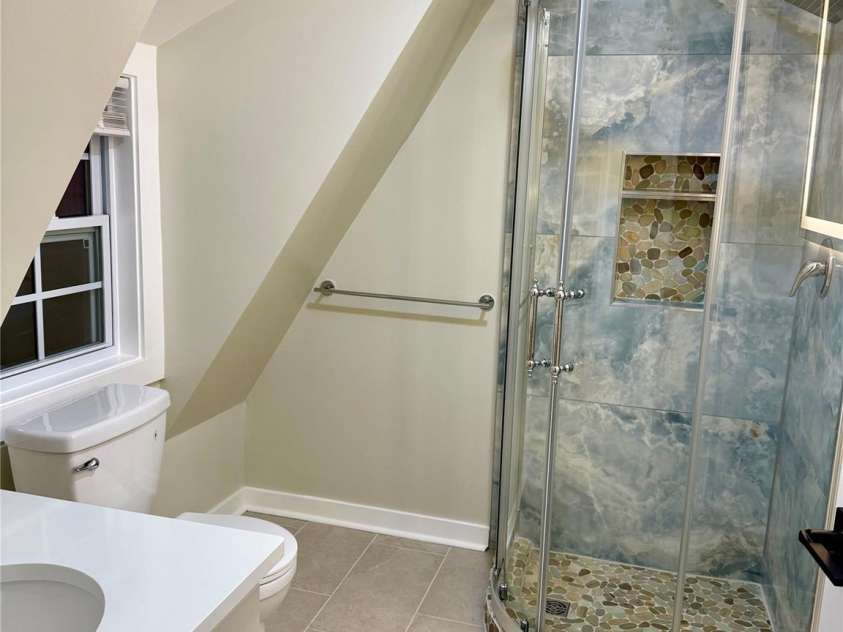 102 Holland Street, Asheville, NC 28801.  MLS# CAR4258450, YatesRealty ID 12373. 