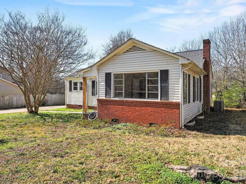 1440 Majolica Road, Salisbury, NC 28147.  MLS# CAR4349326, YatesRealty ID 12373. 