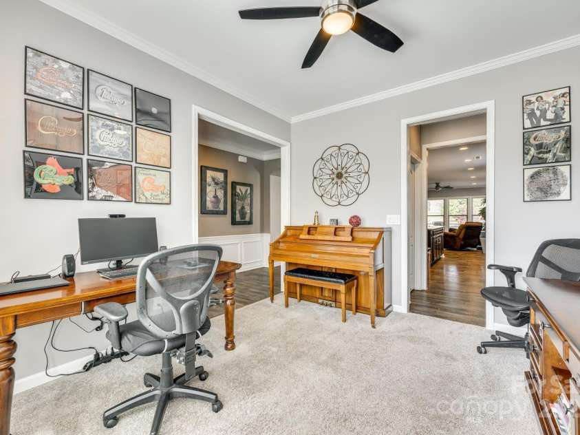 953 Kirby Drive, Fort Mill, SC 29715.  MLS# CAR4246239, YatesRealty ID 12374. 